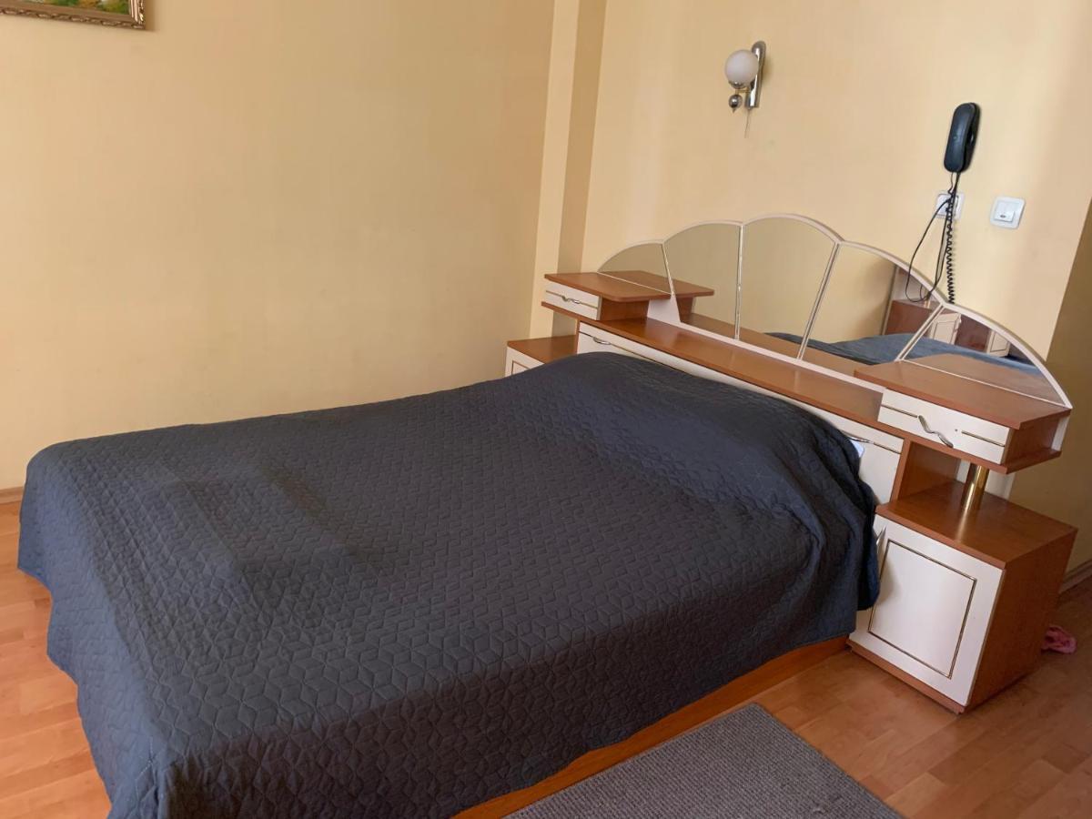 Hotel Rade 2 Vratsa Exteriér fotografie